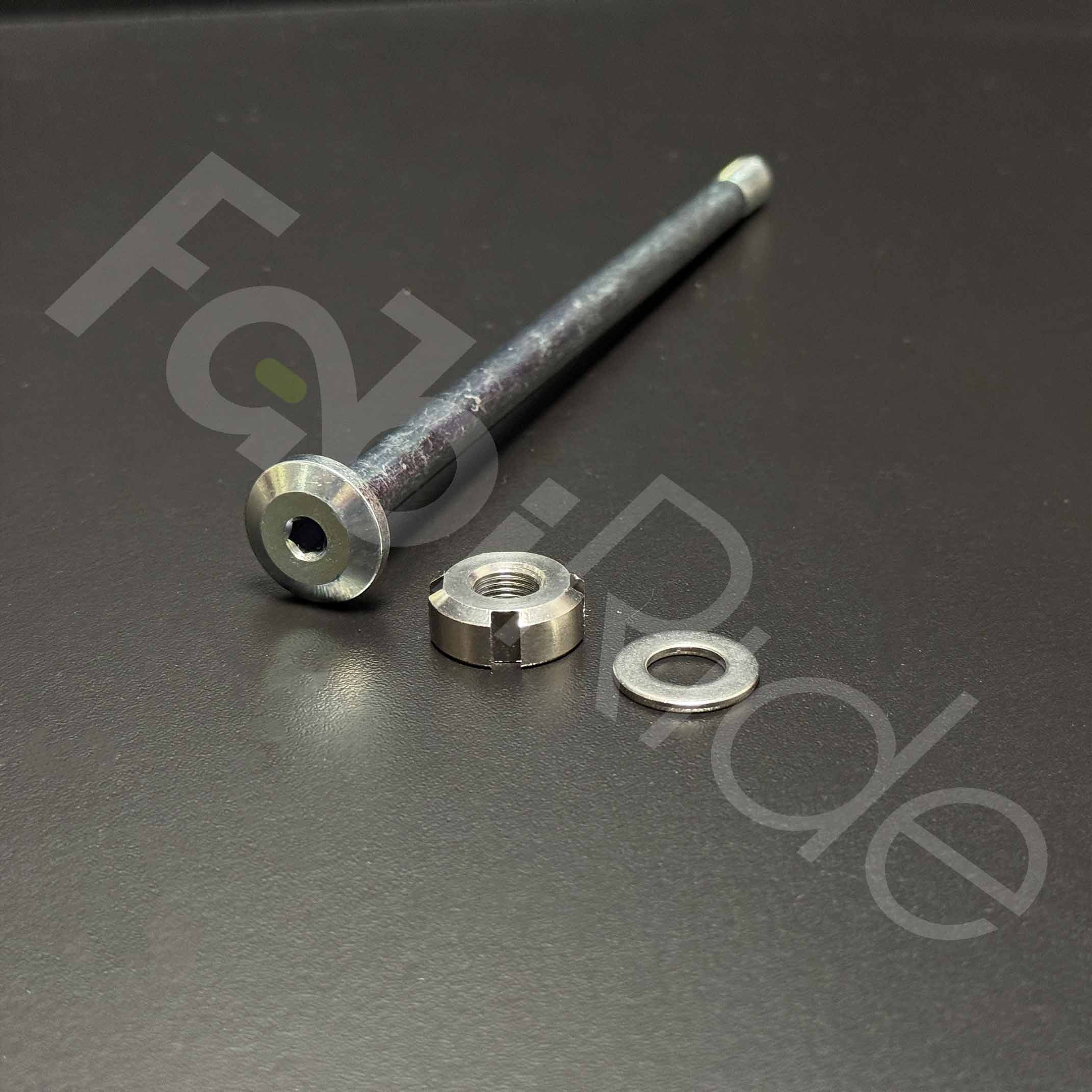 SurRon jackshaft ašis (bottom axis)