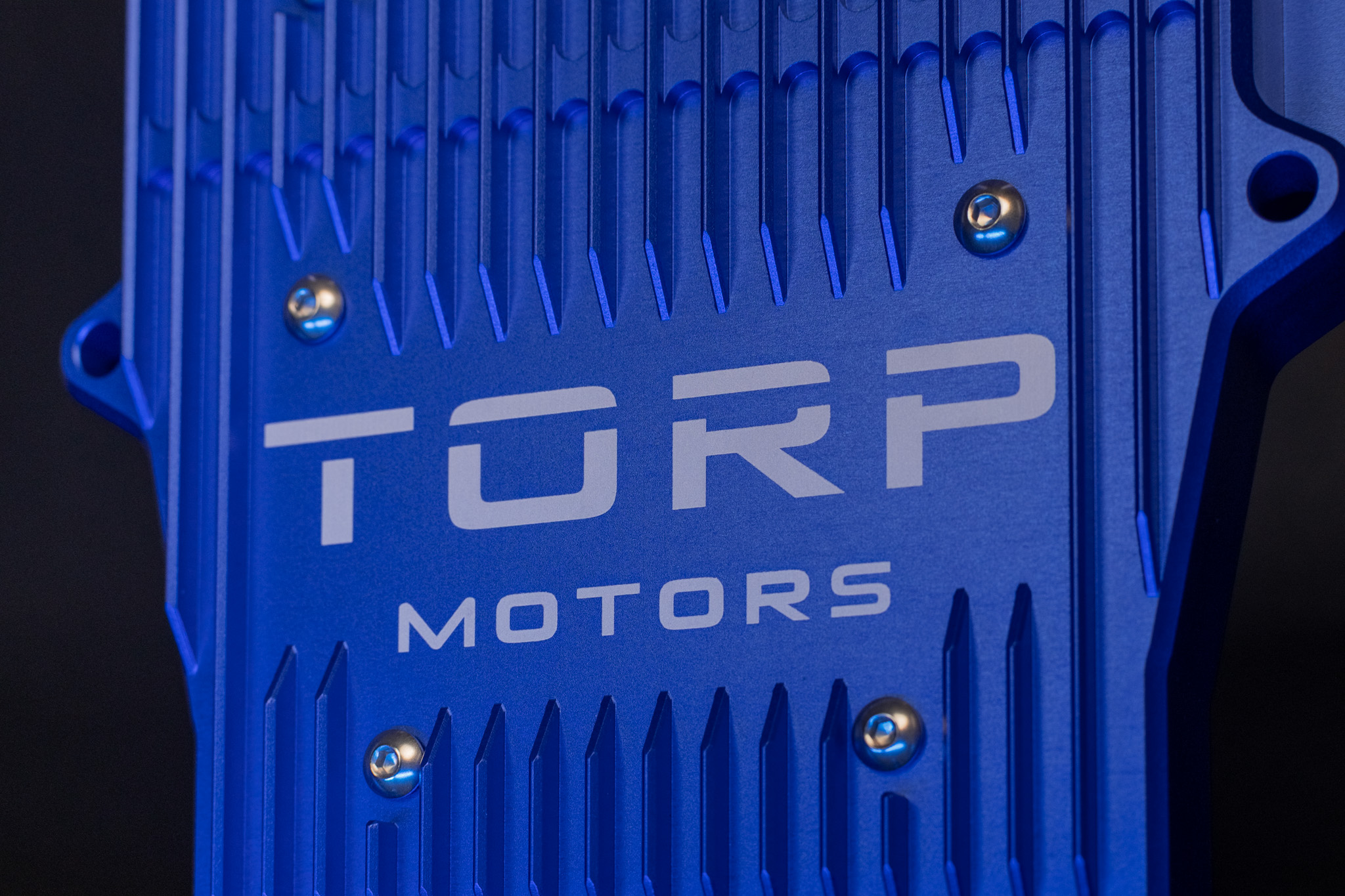 SurRon Ultra Bee valdiklio radiatorius, spalvos varianto vaizdas