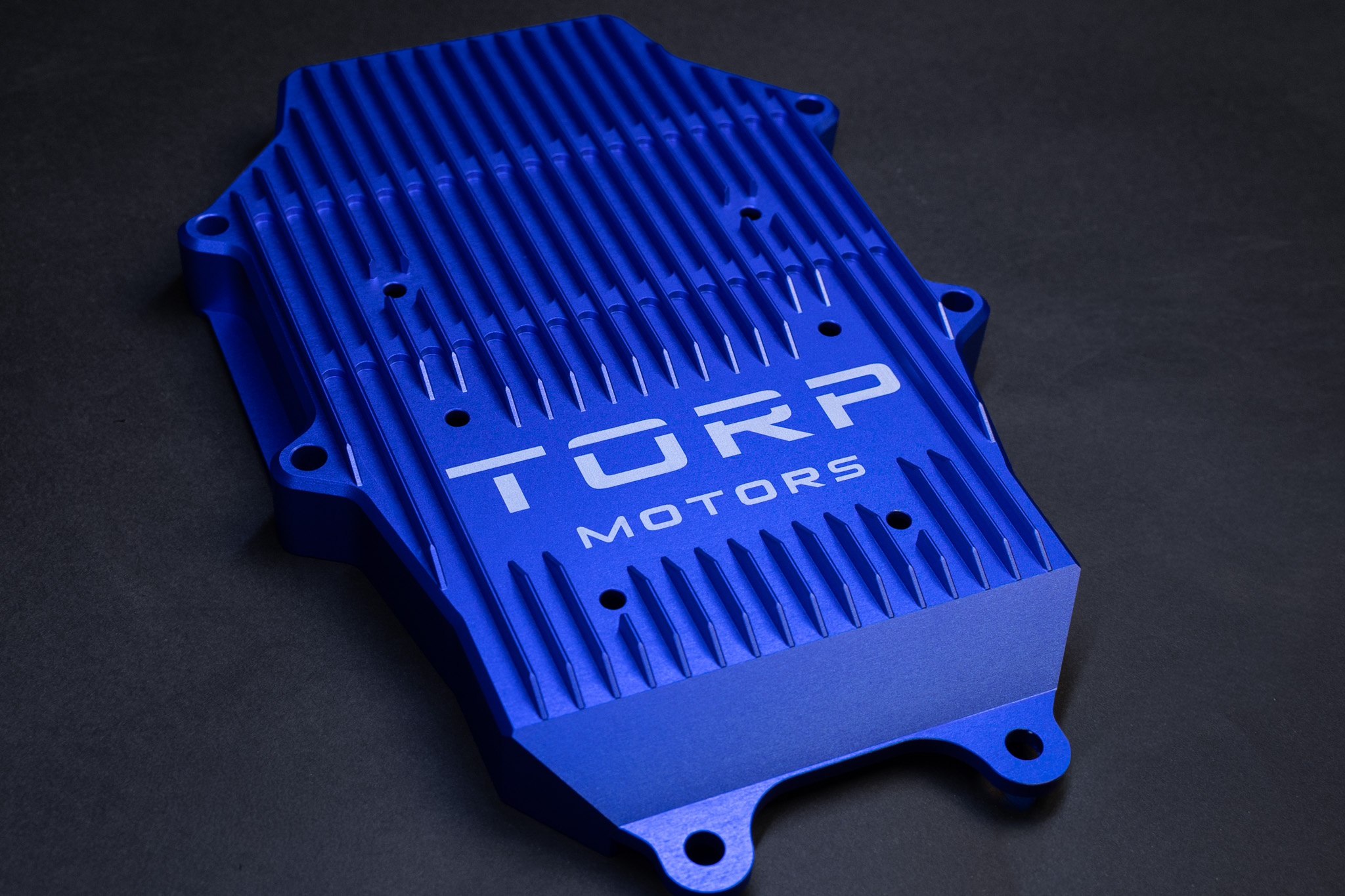 Aliumininis Ultra Bee controller heatsink, montavimo skylės iš arti