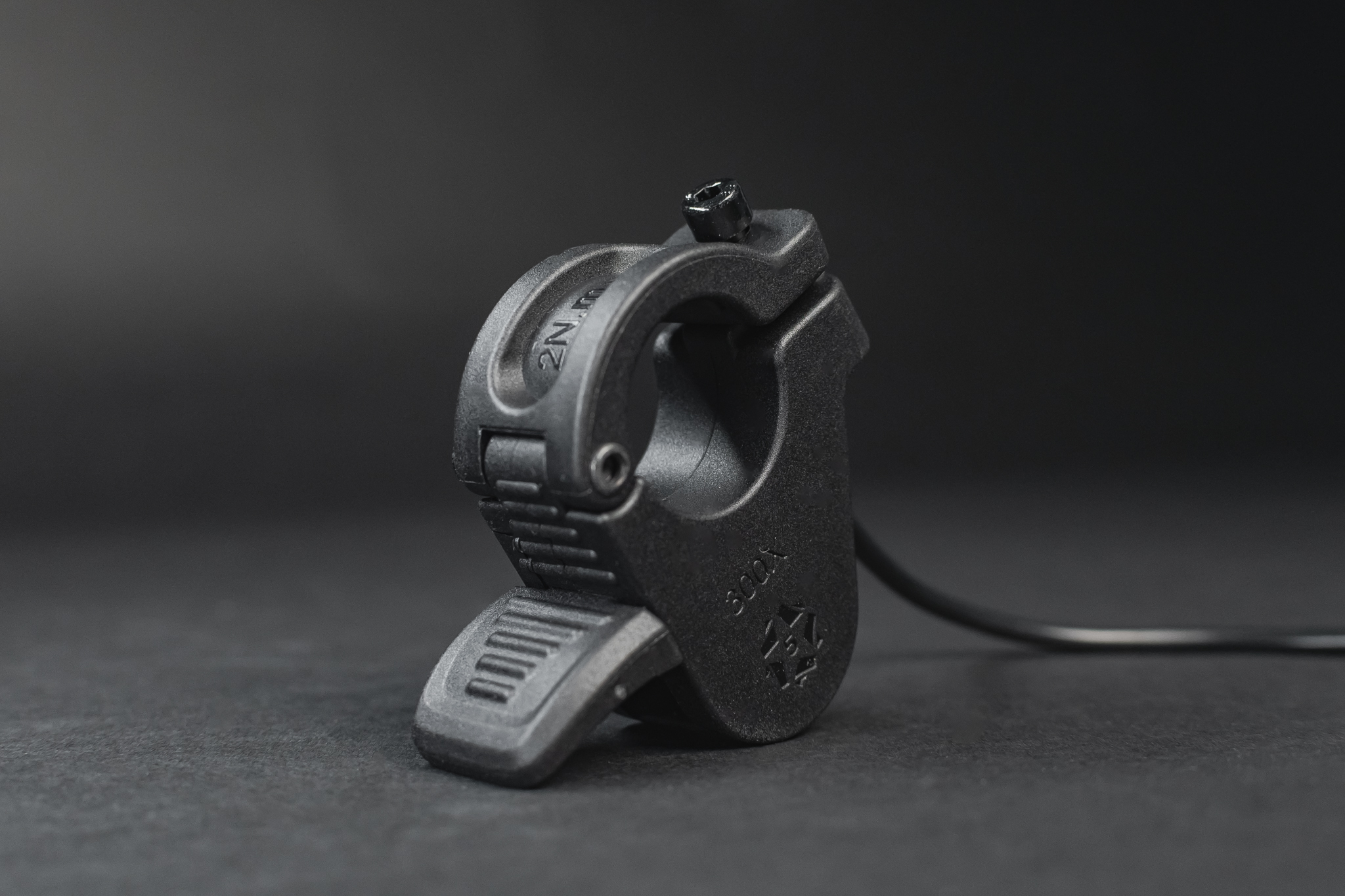 Talaria MX5 nykščio akseleratorius (thumb throttle) komplekte