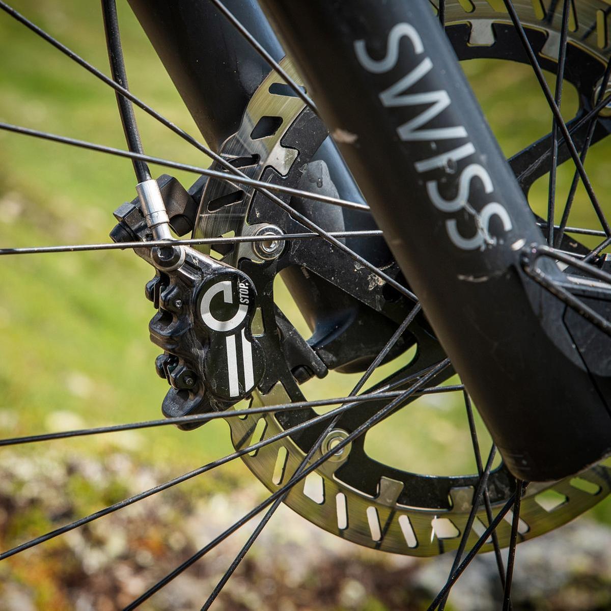 Magura MT5 eSTOP stabdžių rankenėlė su radialine pagrindine pompa, vaizdas iš viršaus