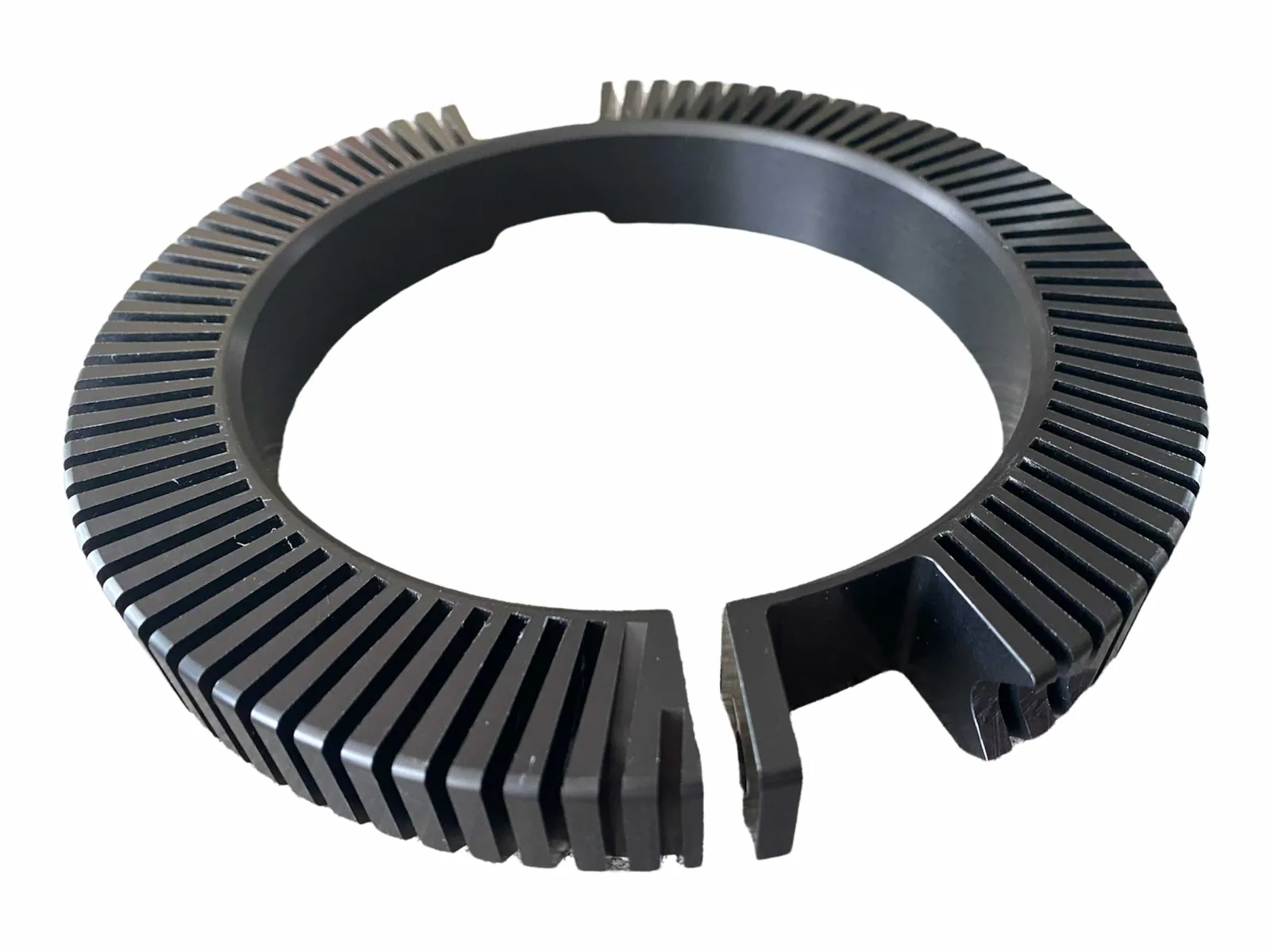 Aluminium motor cooling radiator in black for the INOKIM OX and OXO motor
